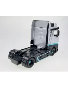Bburago kamión Mercedes-Benz Actros strieborná 1:43 2